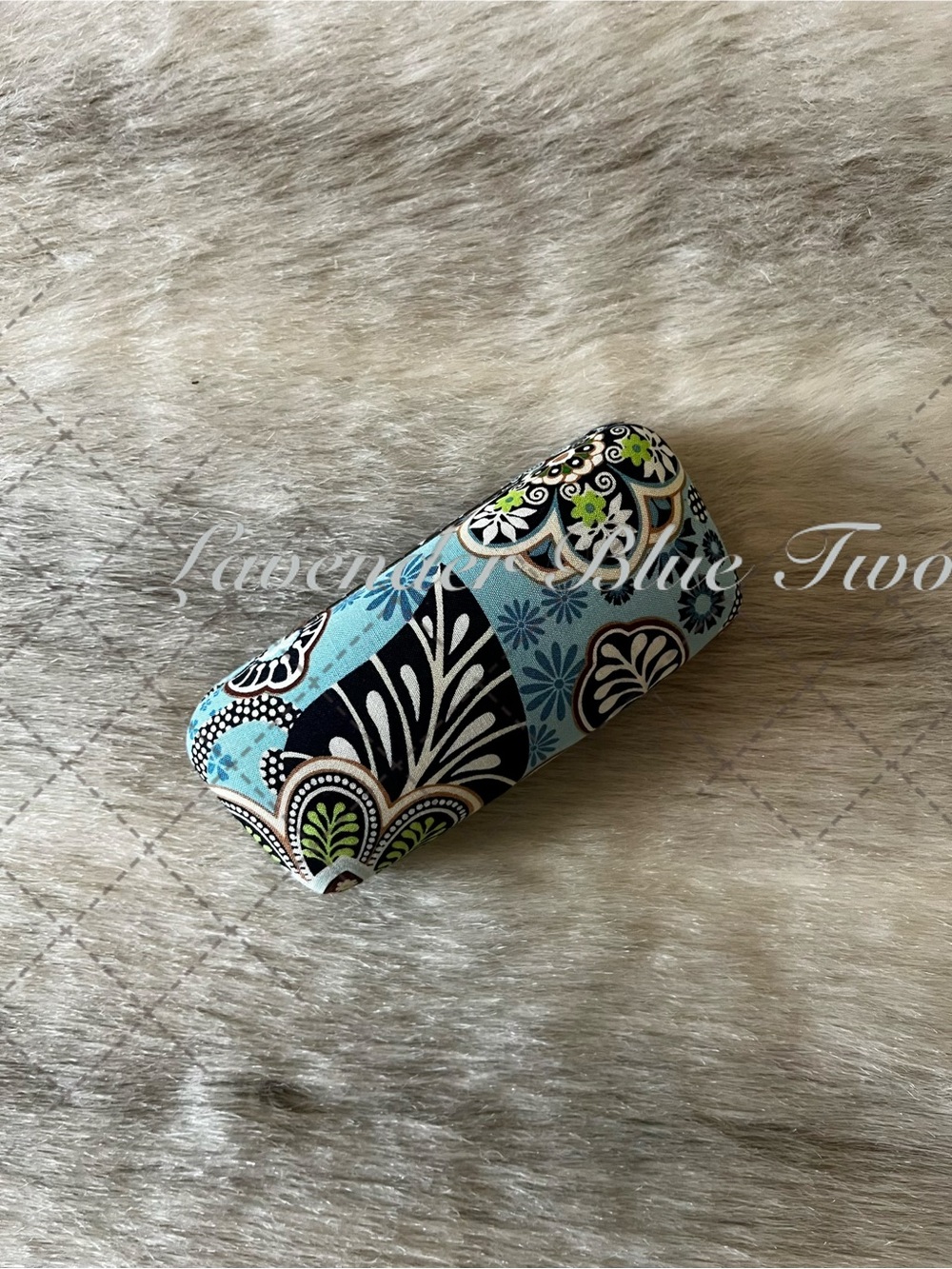 VERA BRADLEY Bali Blue 2009 Oversized Clamshell Hard Eyeglasses Sunglasses Case